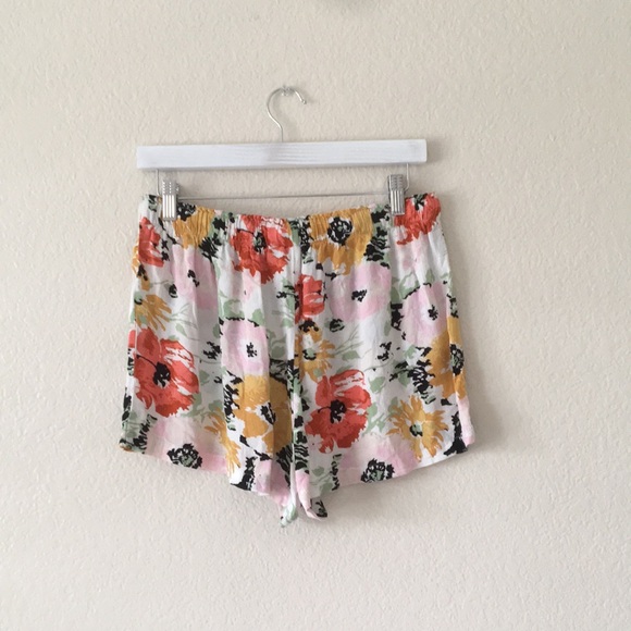 Volcom Floral Pullon Shorts Medium - Picture 3 of 11